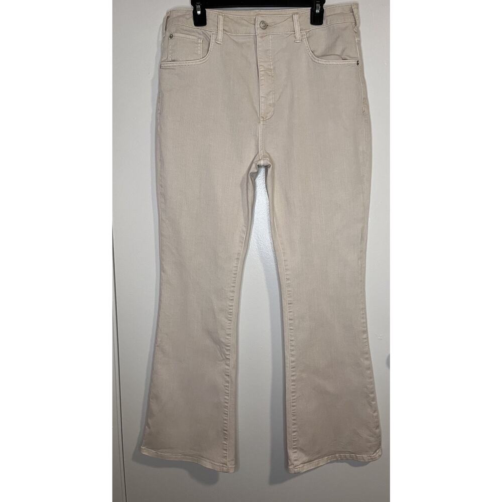 Pilcro Anthropologie Jeans The Icon Size 32 Ivory Flare Cotton Stretch